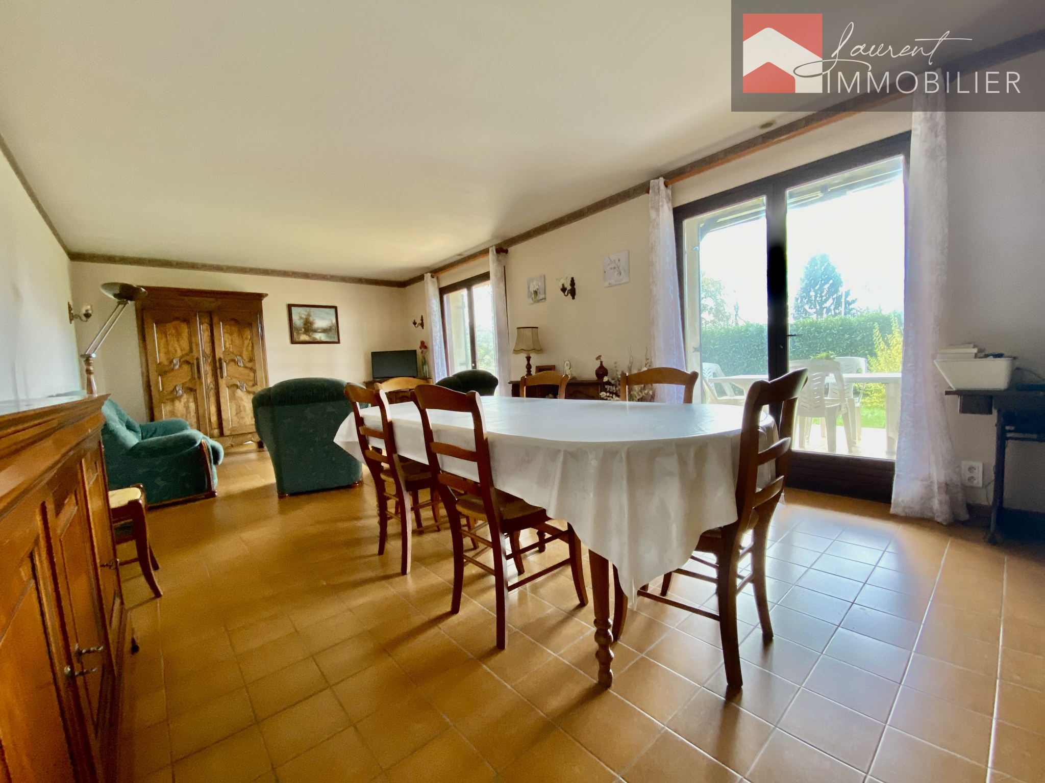 Vente À SaintJeanSurReyssouze, maison à acheter avec terrasse